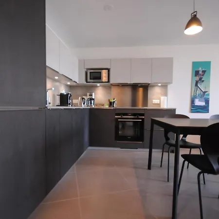Apartment Le Repertoire Du - 1 Bedroom For 2 Or 4 People Garage *