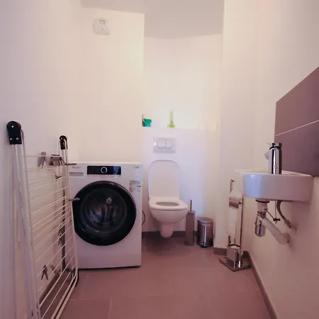 Le Repertoire Du - 1 Bedroom For 2 Or 4 People Garage Apartment